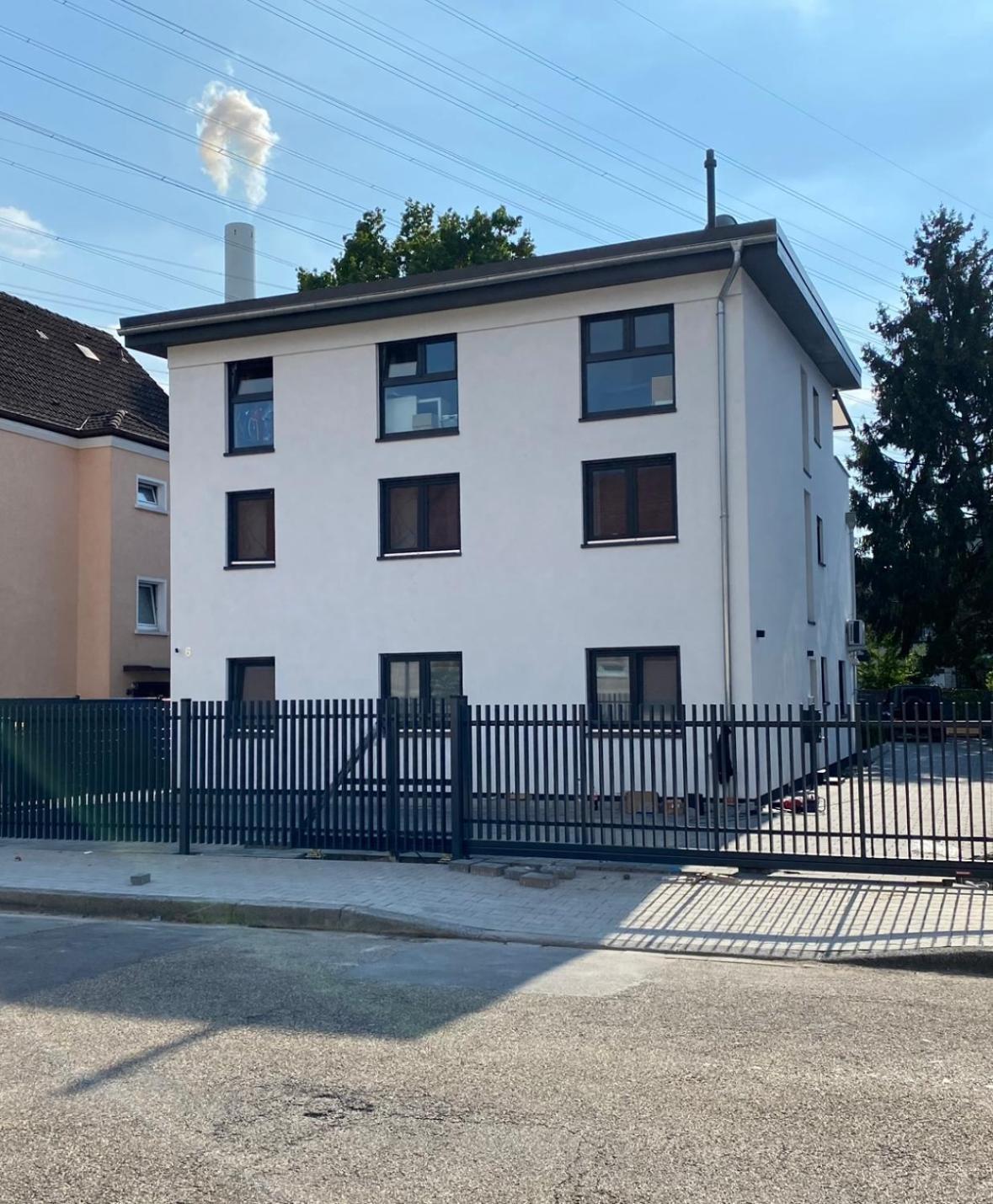 2 Zkb Apartment In Mannheim Kueche - Parken - Grosser Tv Exterior photo