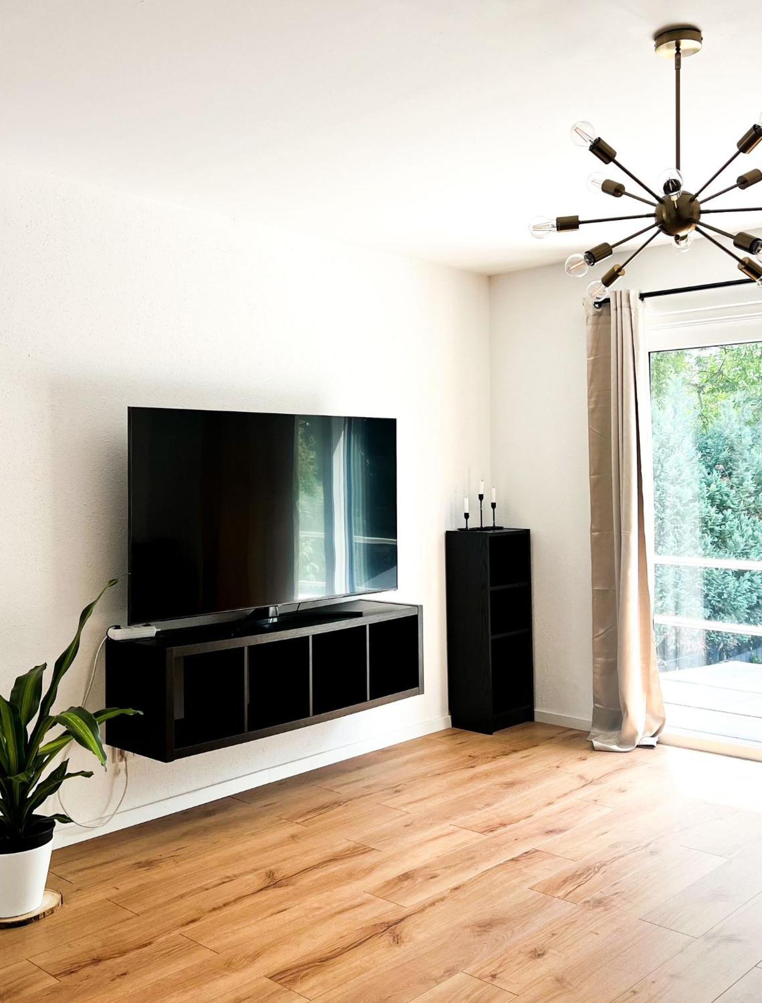 2 Zkb Apartment In Mannheim Kueche - Parken - Grosser Tv Exterior photo